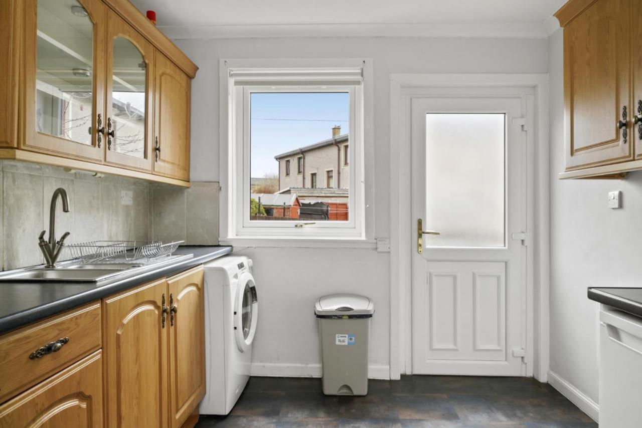 Bridgecity Hidden Gem Of Falkirk, Roughland House Apartment Carron  Exterior photo